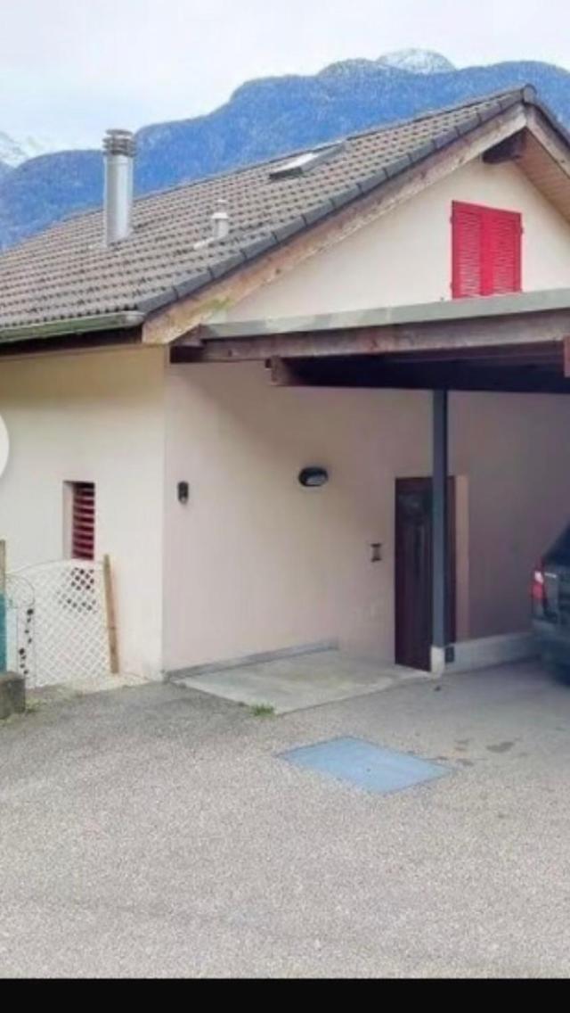 Gemuetliche Ferienwohnung Mit Garten Biasca Dış mekan fotoğraf